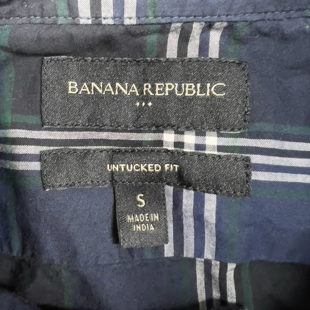 Banana Republic very great